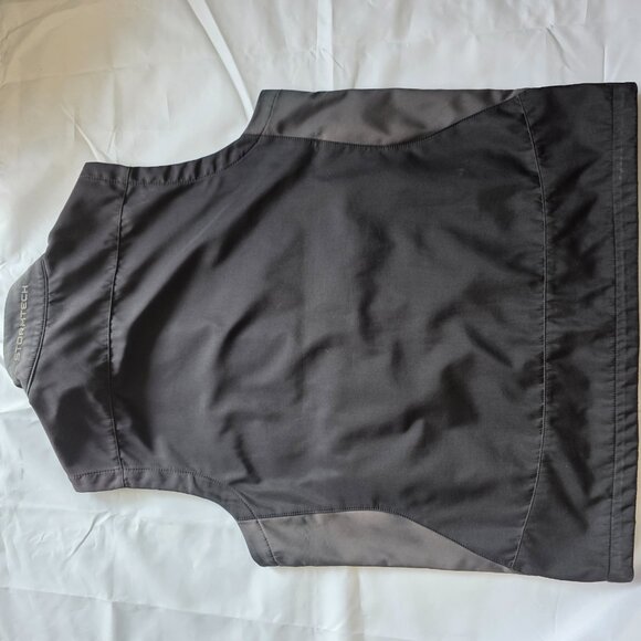 Stormtech Vest Canada 150 Anniversary Edition - Picture 8 of 8